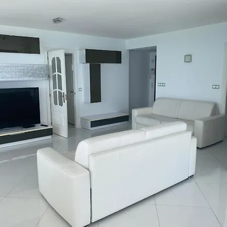 Edificio Playa Mar * Τορρεμολίνος